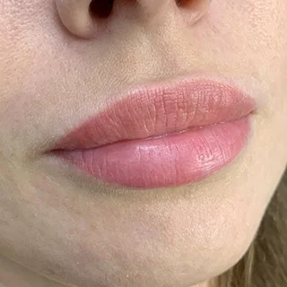 перманентный макияж губ мастер Анна Сорпи